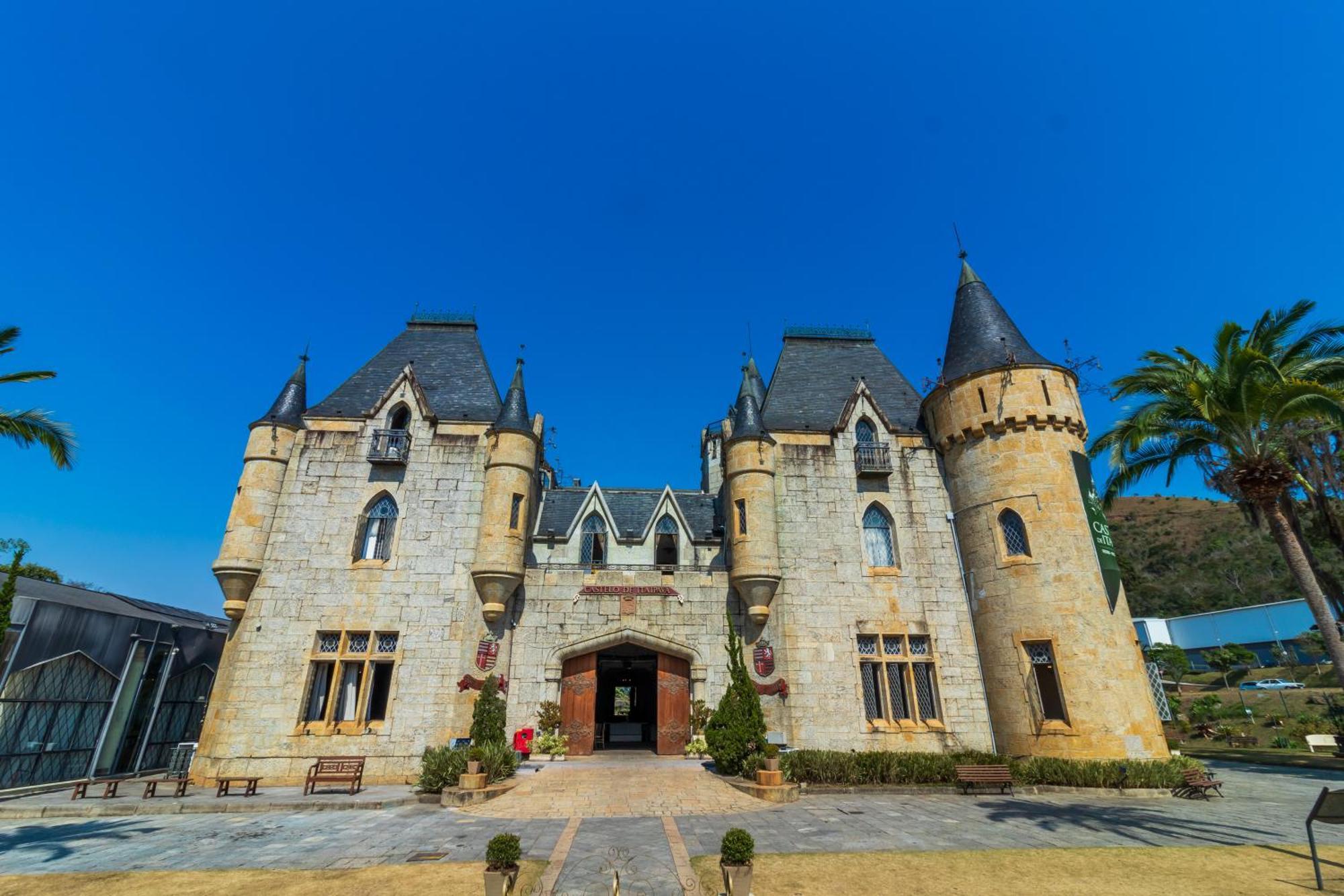 Castelo De Itaipava - Hotel, Eventos E Gastronomia Экстерьер фото